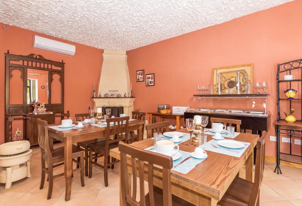 Kikka B&B Tarxien Экстерьер фото